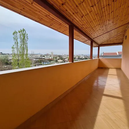 Bar Kafe Pjetri Patza-Kuqani