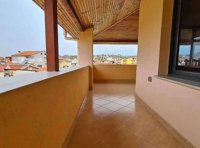 Bar Kafe Pjetri Séjour chez l'habitant Patza-Kuqani