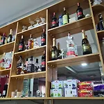 Bar Kafe Pjetri * Paskuqan