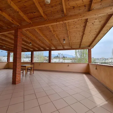 Bar Kafe Pjetri Pansiyon