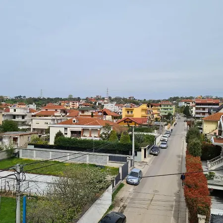 Kwatera prywatna Bar Kafe Pjetri Patza-Kuqani